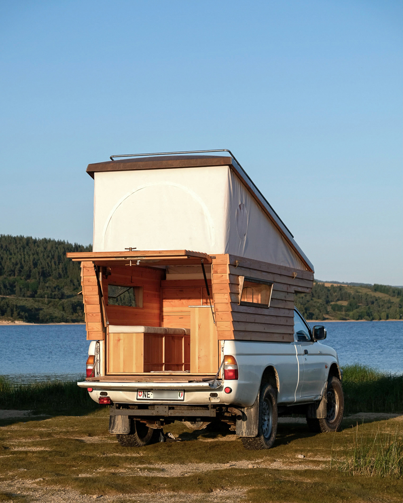 pick-up camper